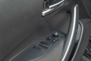 Toyota Corolla sedán 1.5 active - Foto 21