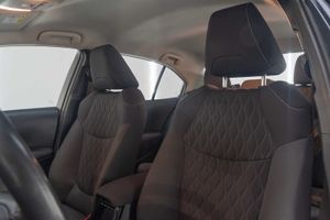 Toyota Corolla sedán 1.5 active - Foto 14