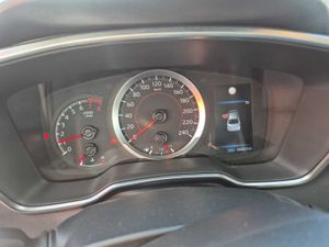 Toyota Corolla sedán 1.5 active - Foto 3