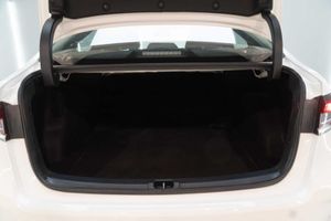 Toyota Corolla sedán 1.5 active - Foto 10