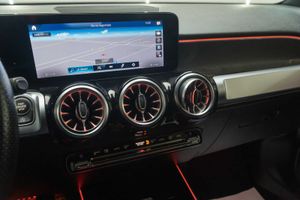 Mercedes GLB GLB 200 d - Foto 21