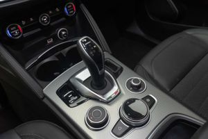 Alfa Romeo Stelvio 2.2 Diésel 140kW (190CV) Sprint+ Q4  - Foto 14