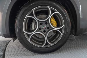 Alfa Romeo Stelvio 2.2 Diésel 140kW (190CV) Sprint+ Q4  - Foto 24