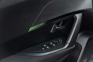 Peugeot 2008 Active Pack Puretech 100 S&S 6 Vel. MAN - Foto 18