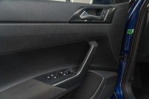 Volkswagen Taigo Life 1.0 TSI 81kW (110CV) DSG - Foto 22