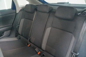 Volkswagen Taigo Life 1.0 TSI 81kW (110CV) DSG - Foto 17