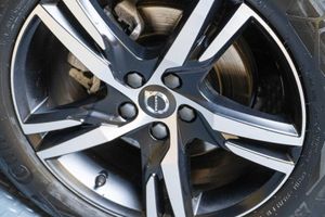 Volvo XC40 2.0 D3 R-Design Auto  - Foto 8