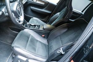 Volvo XC40 2.0 D3 R-Design Auto  - Foto 18