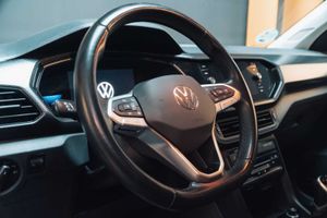 Volkswagen T-Cross Advance 1.0 TSI 70kW (95CV) - Foto 13
