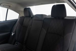 Toyota Corolla sedán 1.5 active - Foto 23