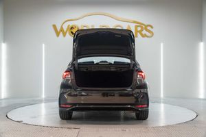 Toyota Corolla sedán 1.5 active - Foto 7