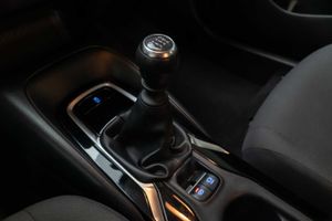 Toyota Corolla sedán 1.5 active - Foto 15