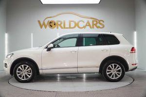 Volkswagen Touareg 3.0 V6 TDI 245 Tip Premium Bmotion Tech  - Foto 3