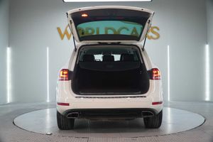 Volkswagen Touareg 3.0 V6 TDI 245 Tip Premium Bmotion Tech  - Foto 6