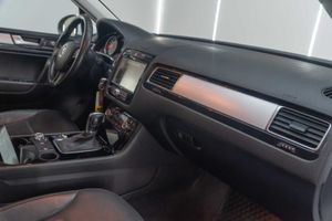 Volkswagen Touareg 3.0 V6 TDI 245 Tip Premium Bmotion Tech  - Foto 23