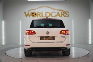 Volkswagen Touareg 3.0 V6 TDI 245 Tip Premium Bmotion Tech  - Foto 5