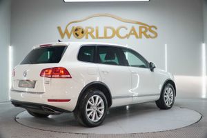 Volkswagen Touareg 3.0 V6 TDI 245 Tip Premium Bmotion Tech  - Foto 7