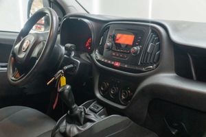 Fiat Doblò  cargo vu 3p 3g furgón derivad cargo base 1.3 multijet 95cv e6  - Foto 21