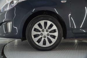 Kia Carens 1.6 GDi Concept  - Foto 22