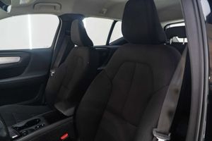 Volvo XC40 2.0 D3 AWD Momentum  - Foto 17