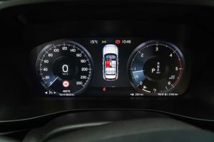 Volvo XC40 2.0 D3 AWD Momentum  - Foto 12