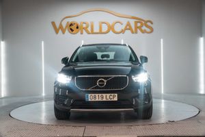 Volvo XC40 2.0 D3 AWD Momentum  - Foto 3
