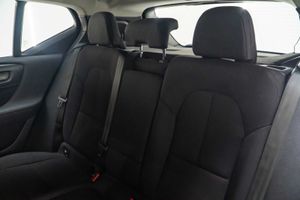 Volvo XC40 2.0 D3 AWD Momentum  - Foto 18