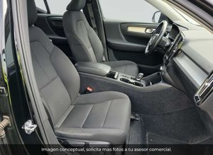 Volvo XC40 2.0 D3 AWD Momentum  - Foto 6