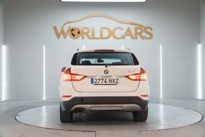 BMW X1 xDrive18d  - Foto 6