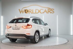 BMW X1 xDrive18d  - Foto 5