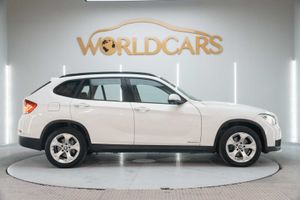 BMW X1 xDrive18d  - Foto 4