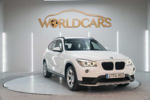 BMW X1 xDrive18d  - Foto 3