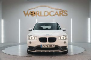 BMW X1 xDrive18d  - Foto 3