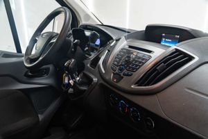 Ford Transit   4p combi kombi t 310 l2h2 ambiente2.0 l tdci 130  - Foto 22