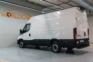 Iveco Daily 2.3 td 35s 14 v 3520l/h2 12 m3  - Foto 7