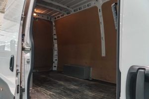 Iveco Daily 2.3 td 35s 14 v 3520l/h2 12 m3  - Foto 11