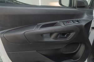 Peugeot Partner pro standard 600kg bluehdi 73kw  - Foto 17