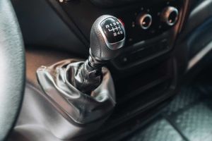 Iveco Daily 2.3 td 35s 16 v 3520l/h2 12 m3  - Foto 17