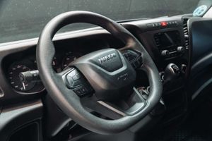 Iveco Daily 2.3 td 35s 16 v 3520l/h2 12 m3  - Foto 13