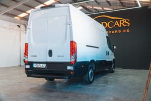 Iveco Daily 2.3 td 35s 16 v 3520l/h2 12 m3  - Foto 5