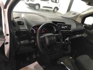 Toyota Proace City 1.5d 75kw 100cv gx l1  - Foto 9