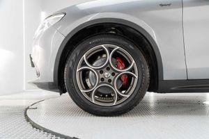 Alfa Romeo Stelvio 2.2 Diésel 140kW (190CV) Sprint+ Q4  - Foto 24