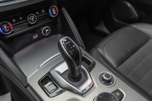 Alfa Romeo Stelvio 2.2 Diésel 140kW (190CV) Sprint+ Q4  - Foto 13