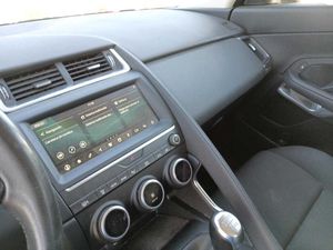 Jaguar E-Pace 2.0D 110kW 4WD  - Foto 4