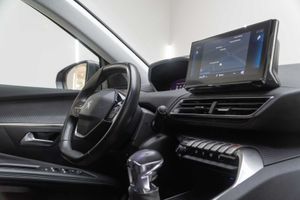 Peugeot 3008 1.5 BlueHDi 96kW (130CV) S&S Allure  - Foto 22