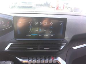 Peugeot 3008 1.2 PureTech 96KW (130CV) S&S Allure  - Foto 6
