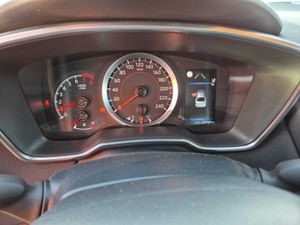 Toyota Corolla sedán 1.5 active - Foto 3