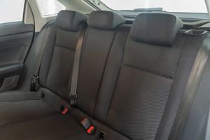 Volkswagen Taigo Life 1.0 TSI 70kW (95CV) - Foto 23