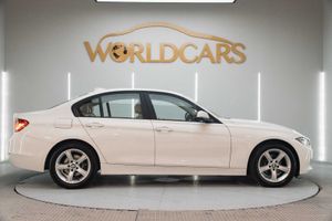 BMW Serie 3 318d - Foto 4