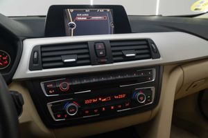 BMW Serie 3 318d - Foto 15